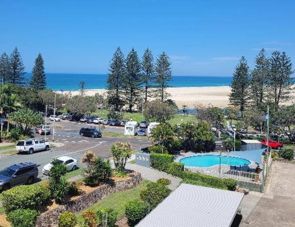 Joanne Apartments Caloundra Exterior photo